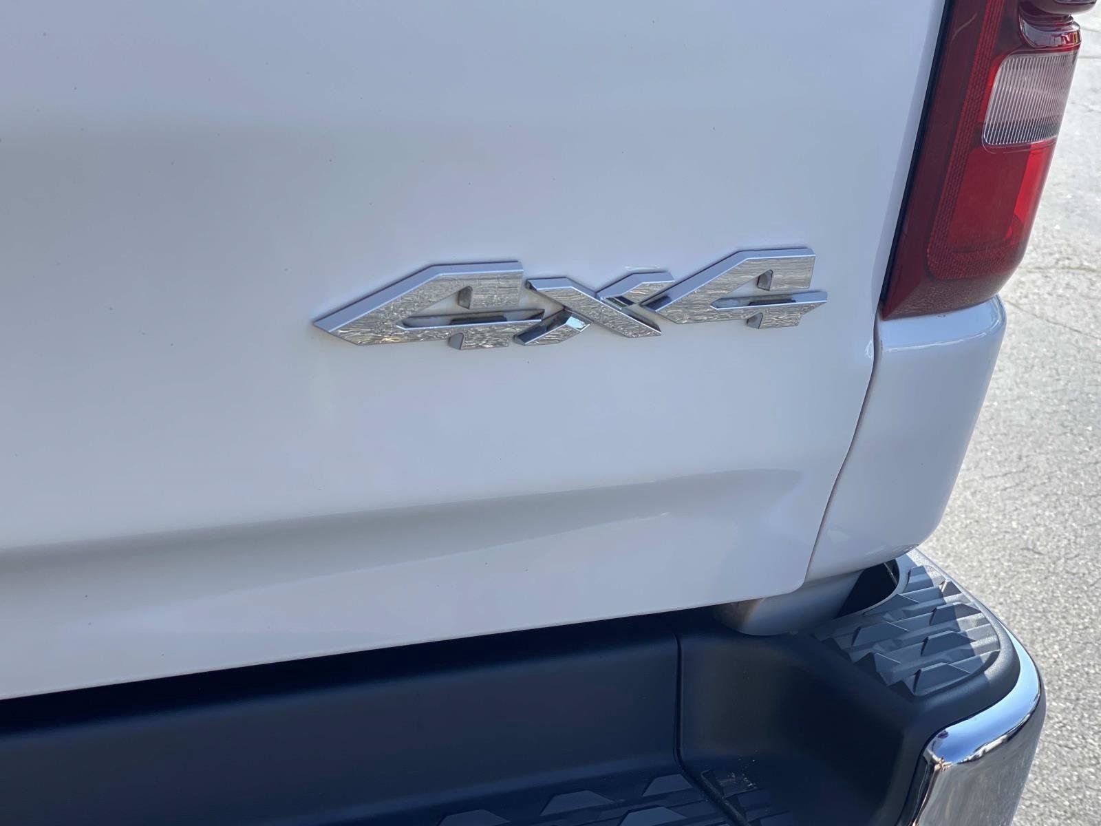 Used 2020 RAM 1500 Laramie AWD/4WD image 6
