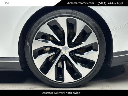 Used 2022 Lucid Air Grand Touring image 40