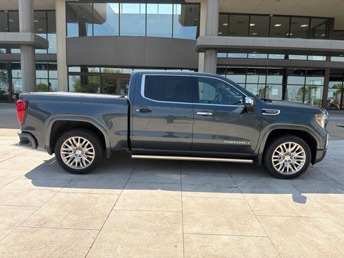 Used 2019 GMC Sierra 1500 Denali w/ Denali Ultimate Package AWD/4WD image 7