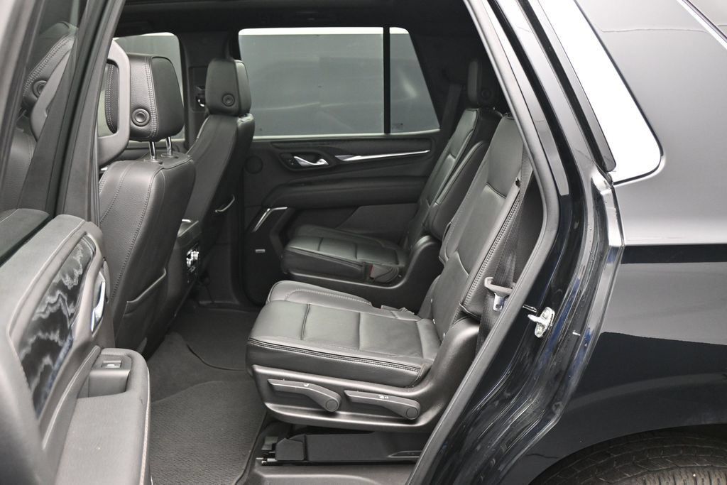 Used 2021 GMC Yukon Denali w/ Denali Premium Package AWD/4WD image 28