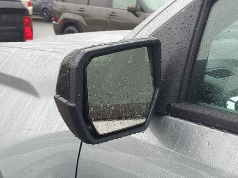 New 2026 GMC Canyon Elevation w/ Convenience Package image 19