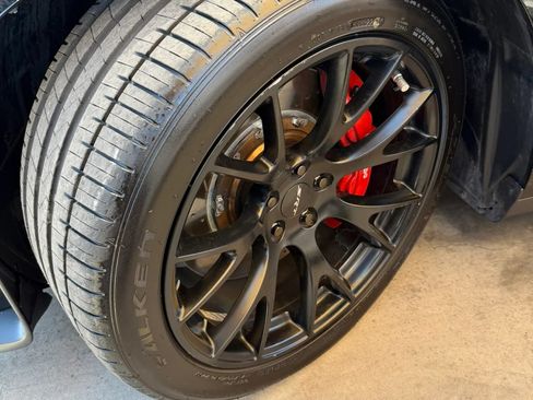 Used 2015 Dodge Challenger SRT Hellcat RWD image 15