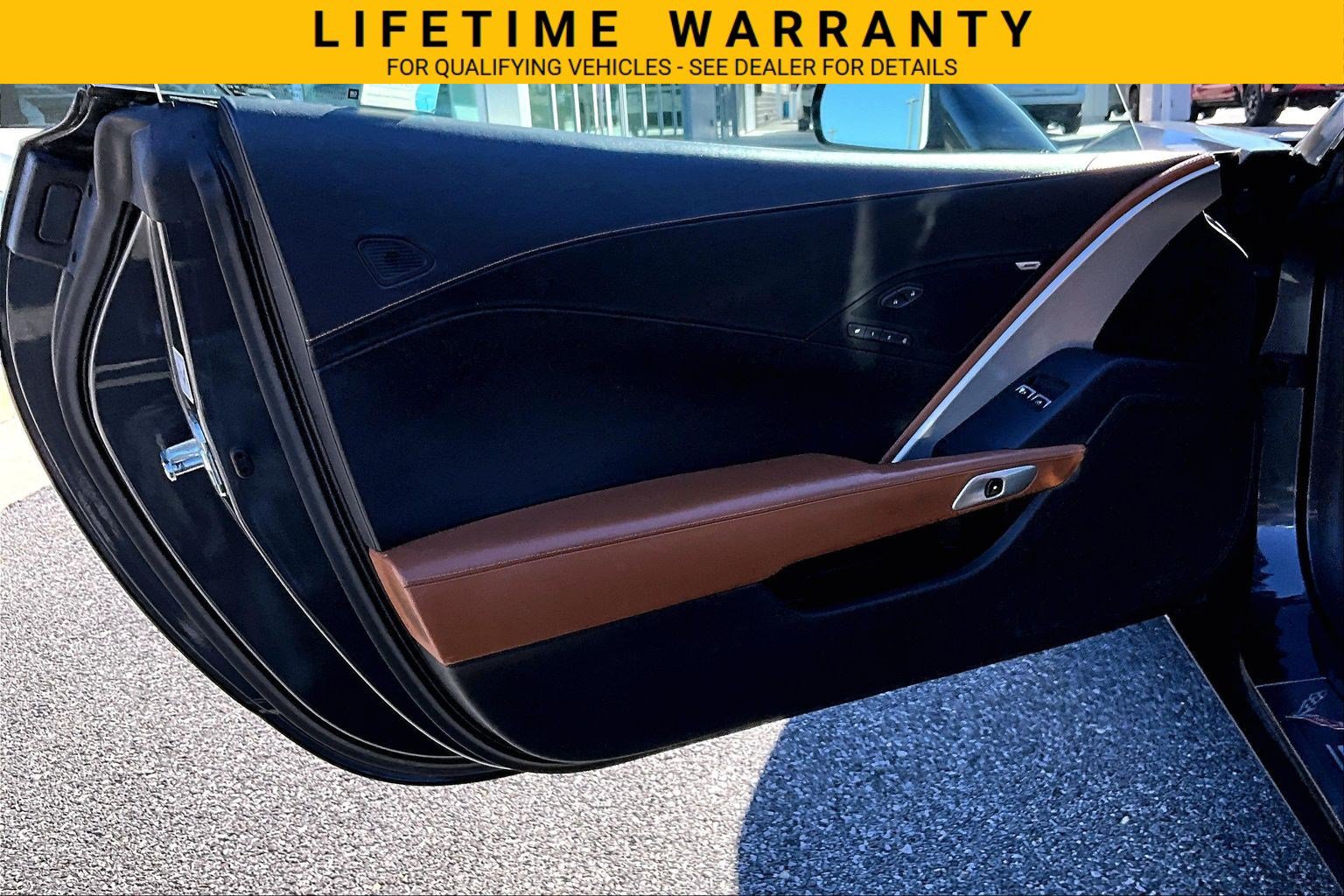 Used 2017 Chevrolet Corvette Stingray Coupe w/ 3LT Preferred Equipment Group RWD image 19