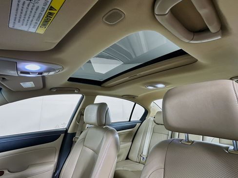 Used 2012 Hyundai Genesis 3.8 w/ Premium Pkg image 25