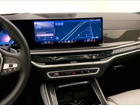 Certified 2025 BMW X5 xDrive40i w/ Parking Assistance Package image 5