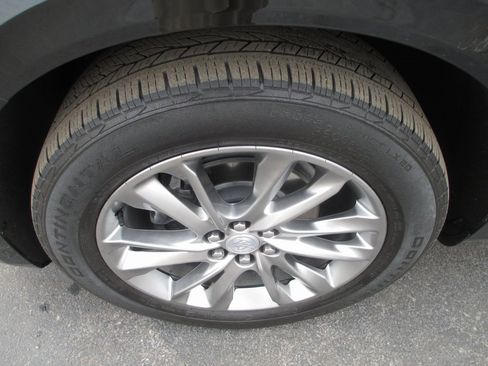 Certified 2022 Buick Enclave Avenir w/ Avenir Technology Package image 12