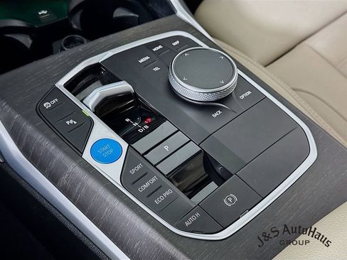 Used 2024 BMW i4 eDrive35 w/ Premium Package image 21