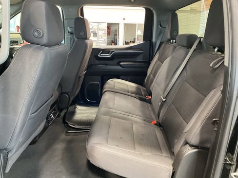 Used 2025 Chevrolet Silverado 1500 LT image 25