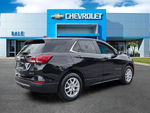 Used 2024 Chevrolet Equinox LT AWD/4WD image 3