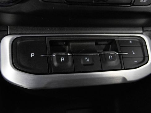 Certified 2023 GMC Acadia SLE w/ Driver Convenience Package image 27