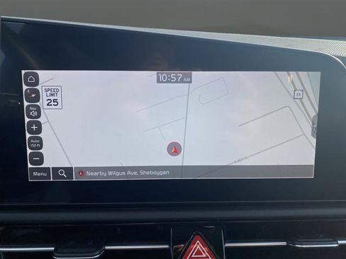 Certified 2023 Kia Niro EX image 9