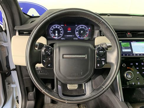 Used 2020 Land Rover Discovery Sport HSE R-Dynamic AWD/4WD image 21