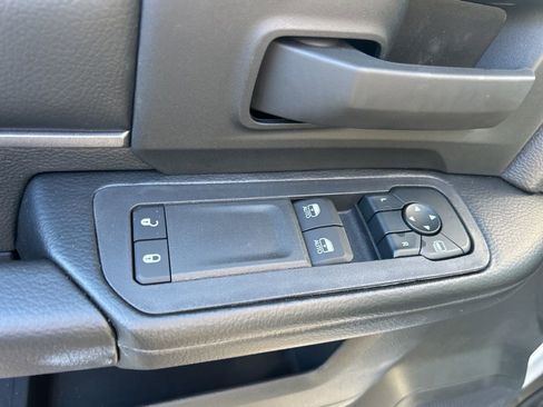 New 2026 RAM 2500 Tradesman AWD/4WD image 11