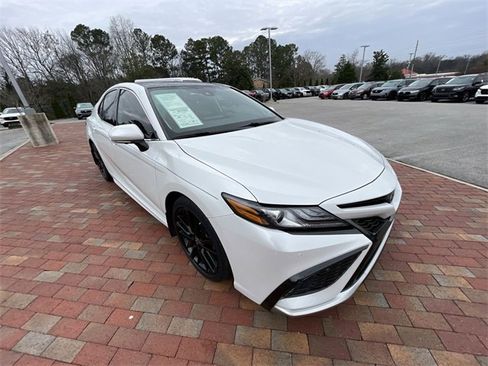 Used 2023 Toyota Camry XSE image 38