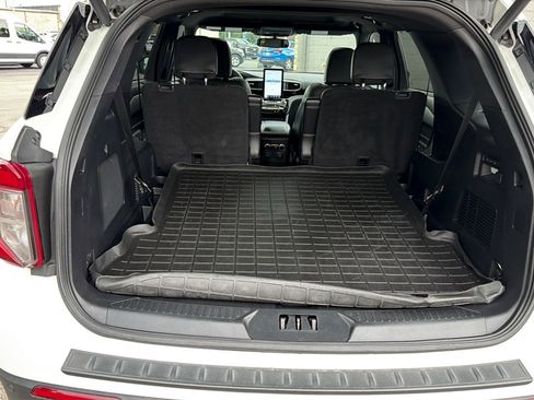 Used 2022 Ford Explorer ST w/ Equipment Group 401A AWD/4WD image 10