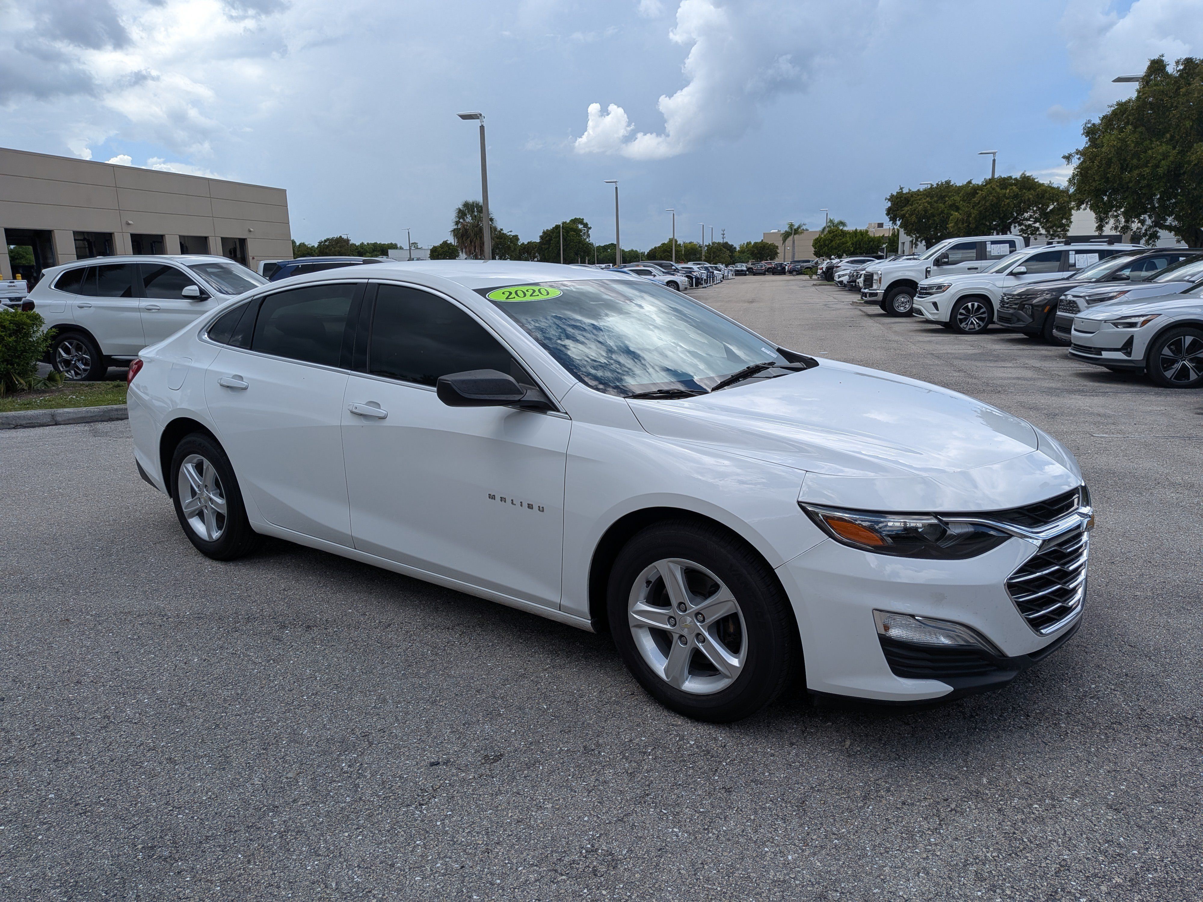 Used 2020 Chevrolet Malibu LS FWD image 1