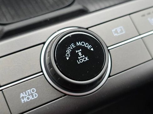 New 2026 Hyundai Kona SEL Premium image 32