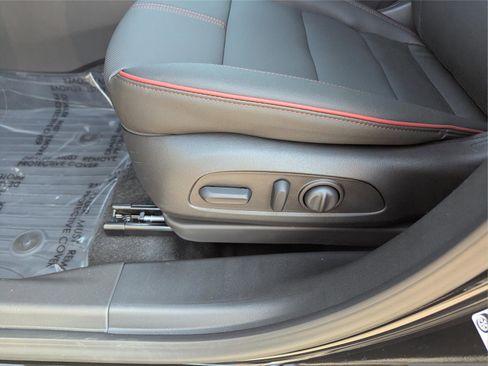 New 2026 Chevrolet TrailBlazer RS w/ Convenience Package image 19