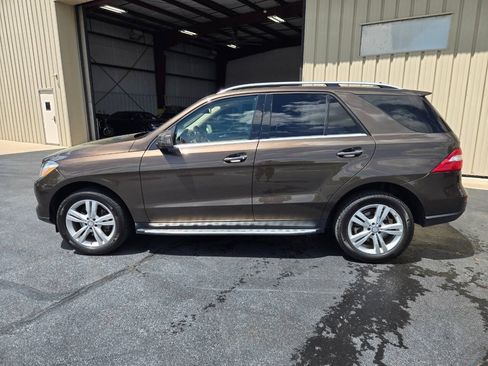 Used 2015 Mercedes-Benz ML 350 4MATIC image 5