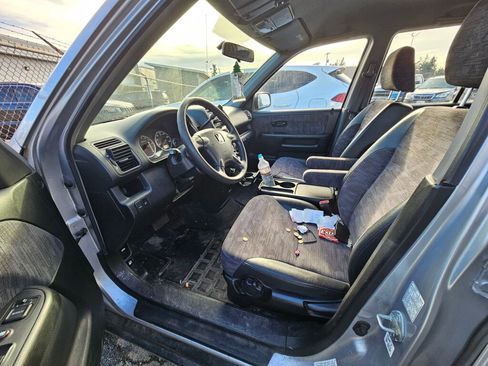 Used 2004 Honda CR-V LX image 14