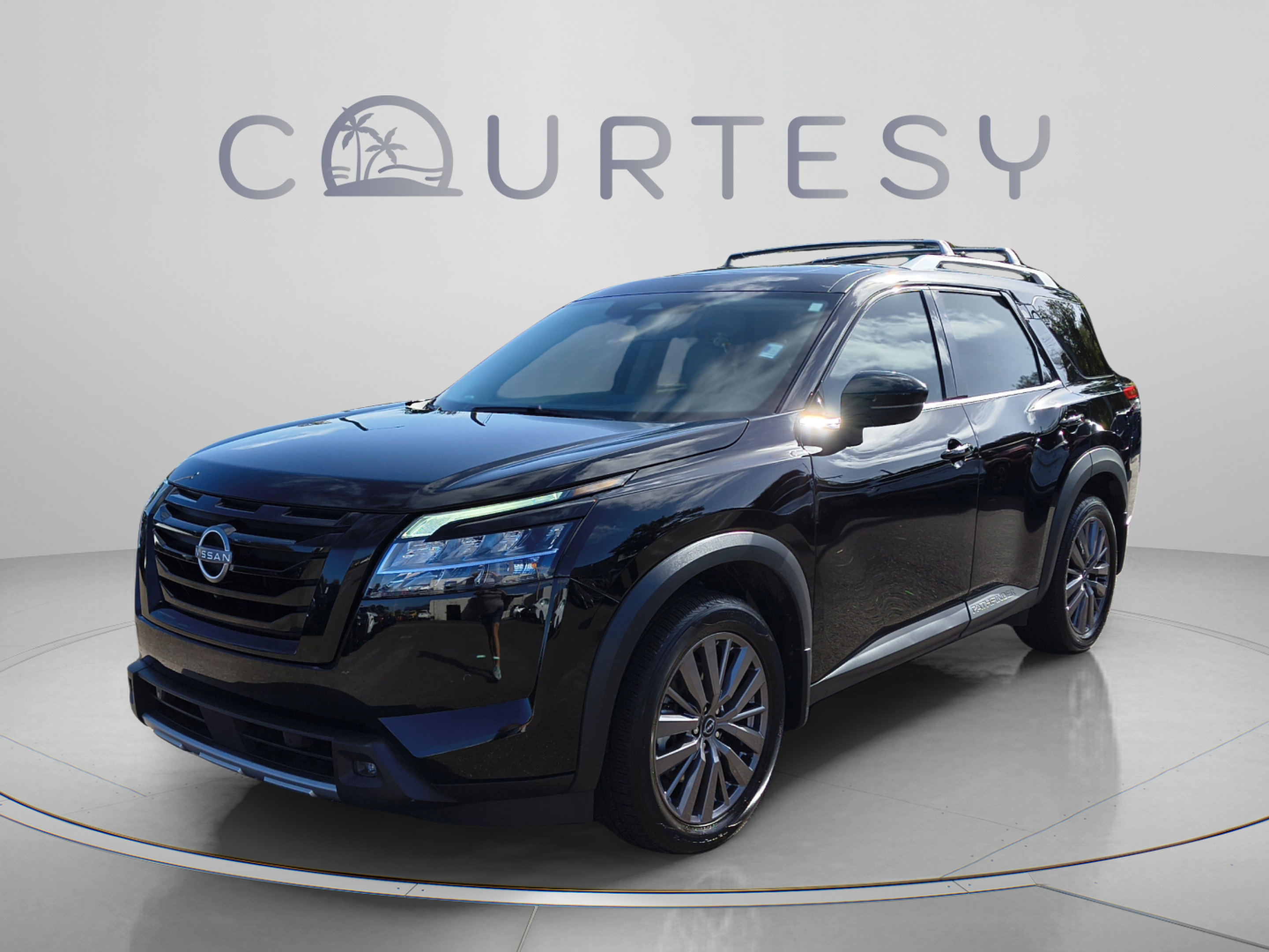 Certified 2023 Nissan Pathfinder SL w/ SL Premium Package FWD image 1