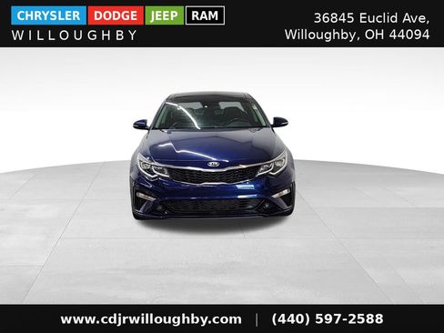 Used 2019 Kia Optima S w/ S Panoramic Sunroof Package FWD image 2