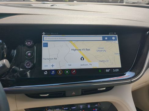 Used 2023 Buick Envision Avenir FWD image 17