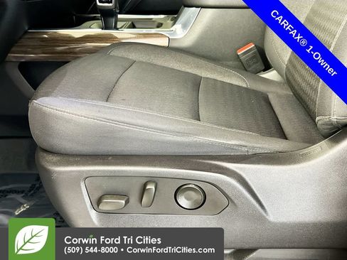 Used 2024 Chevrolet Silverado 1500 RST AWD/4WD image 21