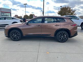 New 2025 Toyota Crown Signia video 2