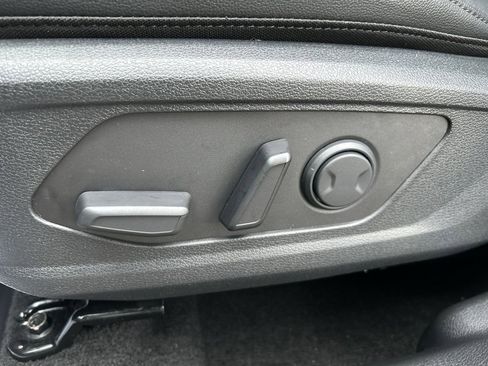 New 2026 Kia Sportage EX image 19