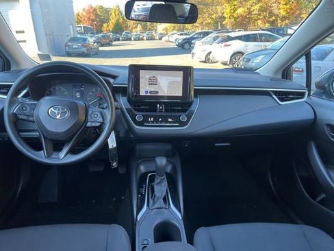 Used 2024 Toyota Corolla LE image 11