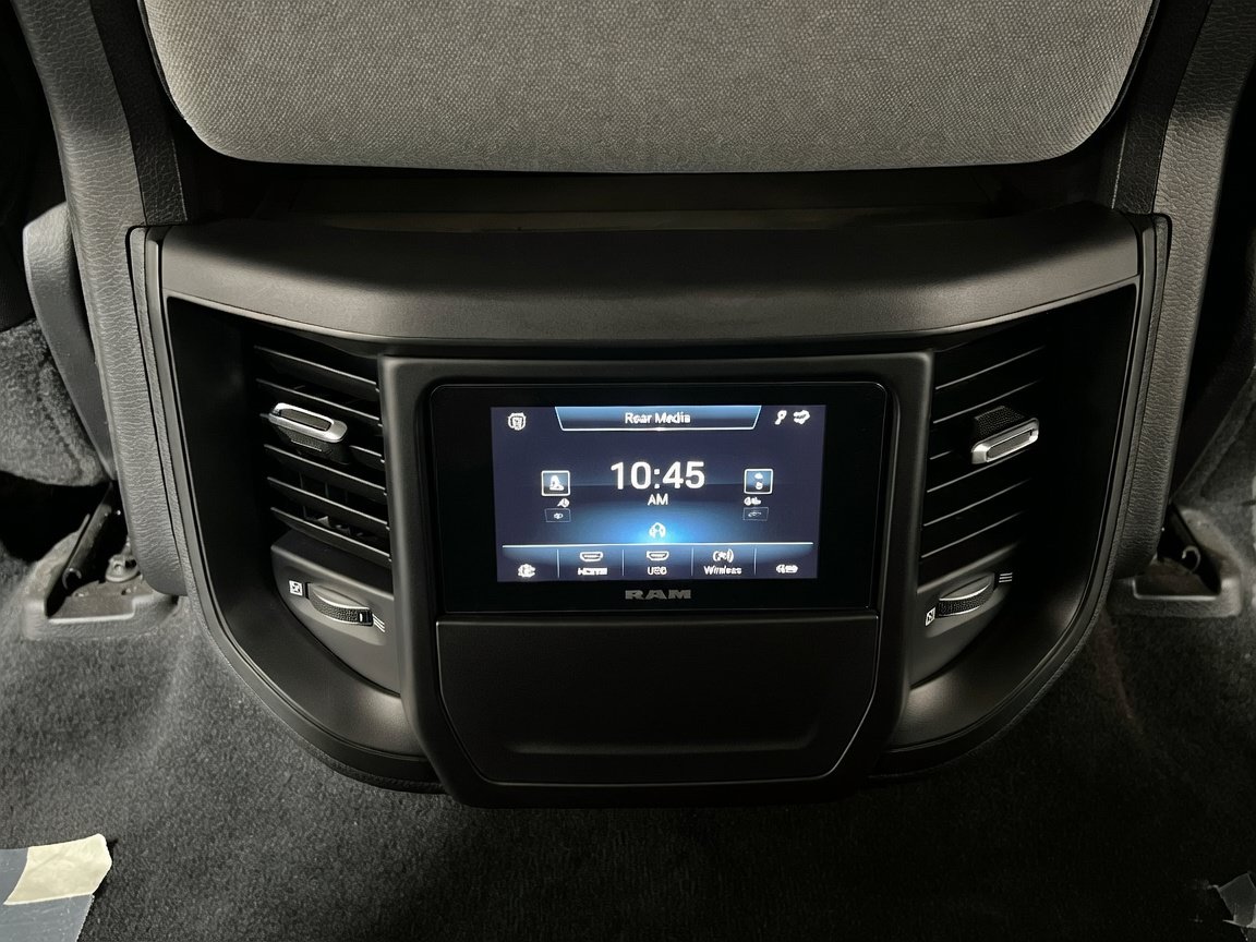 Used 2019 RAM 1500 Big Horn RWD image 17