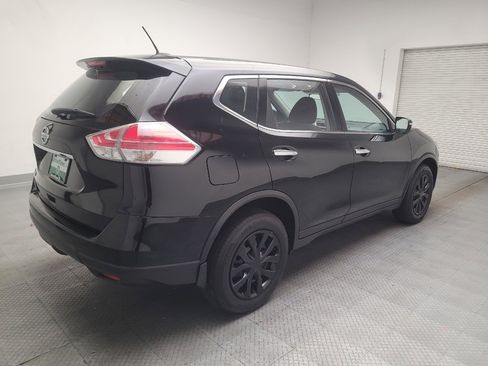 Used 2015 Nissan Rogue S FWD image 9