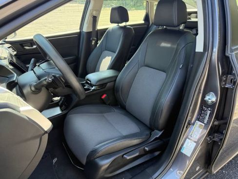 Used 2018 Honda Clarity Plug-In Hybrid image 9