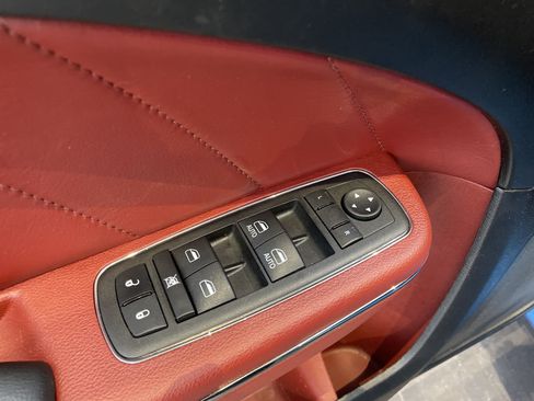 Used 2023 Dodge Charger SRT Hellcat w/ Harman/Kardon Audio Group RWD image 17