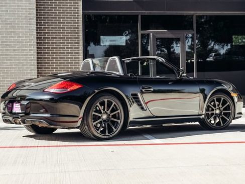 Used 2010 Porsche Boxster RWD image 4