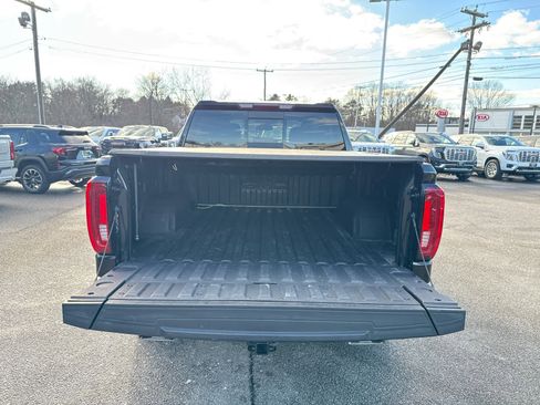 Used 2023 GMC Sierra 1500 SLT w/ SLT Premium Plus Package image 12