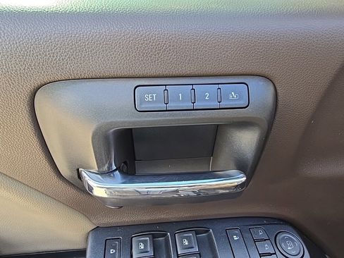 Used 2016 GMC Sierra 2500 Denali image 24