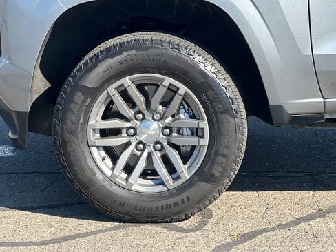 Used 2023 Chevrolet Colorado LT w/ LT Convenience Package II image 28