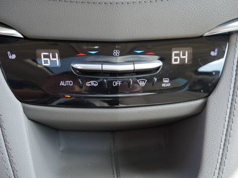 Used 2024 Cadillac XT5 Premium Luxury AWD/4WD image 22