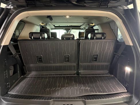 Used 2020 Ford Expedition Platinum image 31