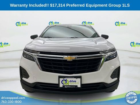 Used 2023 Chevrolet Equinox LS w/ LS Convenience Package AWD/4WD image 2