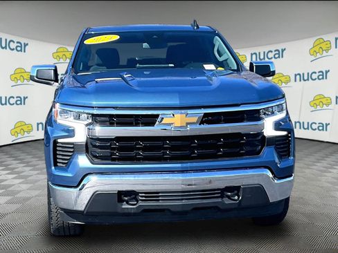 Used 2024 Chevrolet Silverado 1500 LT image 2