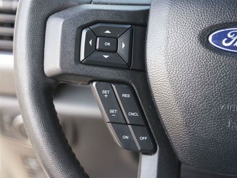 Used 2020 Ford F150 XLT w/ Equipment Group 302A Luxury AWD/4WD image 22