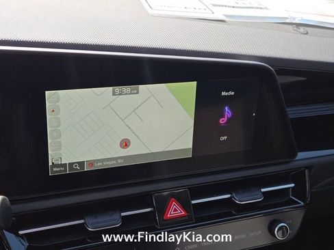 New 2026 Kia Niro Wind FWD image 16