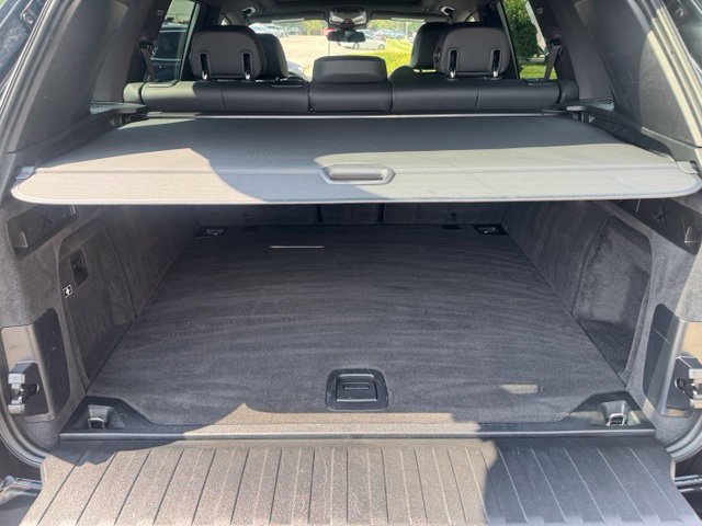 Certified 2025 BMW X5 xDrive40i w/ M Sport Package AWD/4WD image 32