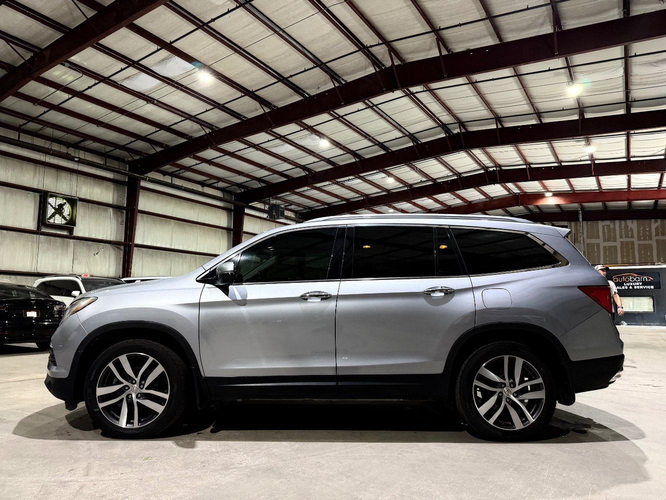 Used 2018 Honda Pilot Elite image 8