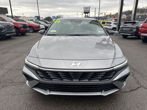 New 2026 Hyundai Elantra SEL Sport Premium image 9