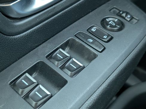 Used 2024 Honda Pilot EX-L image 18