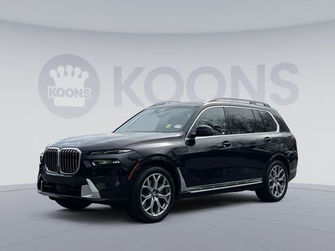 Used 2025 BMW X7 xDrive40i AWD/4WD image 1